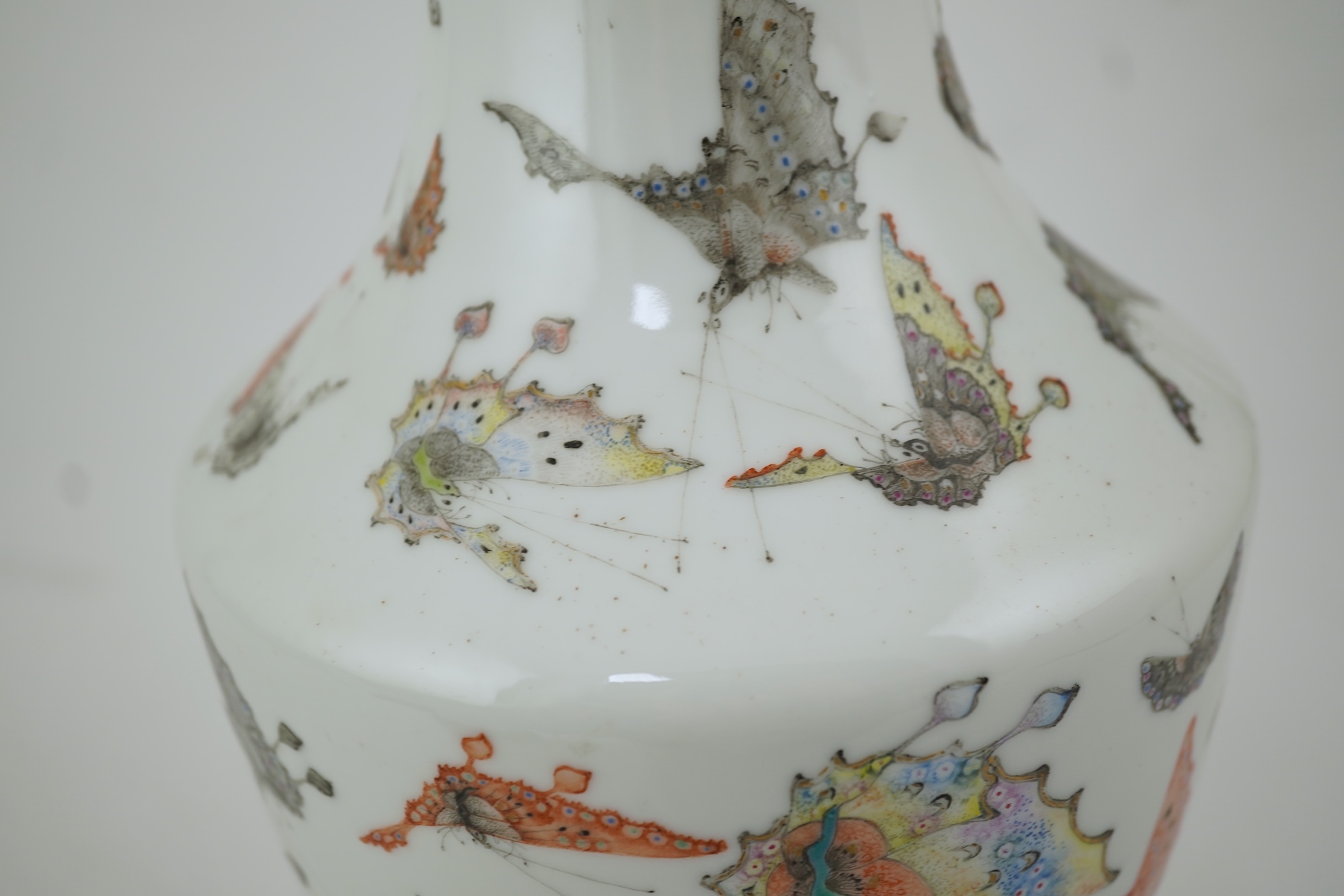 A Chinese enamelled porcelain ‘Hundred Butterfly’ vase, Qianlong mark, Republic period